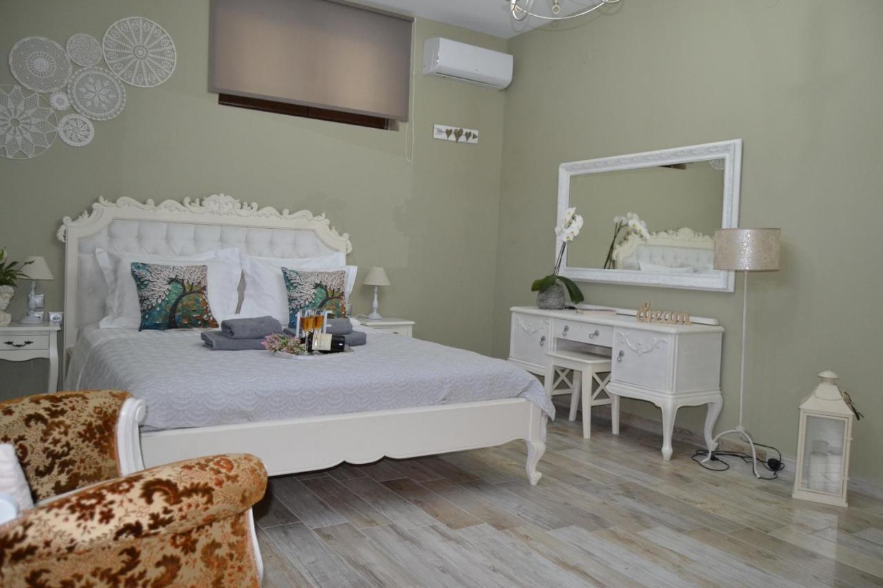 Pombia Vigla Comfort House מראה חיצוני תמונה