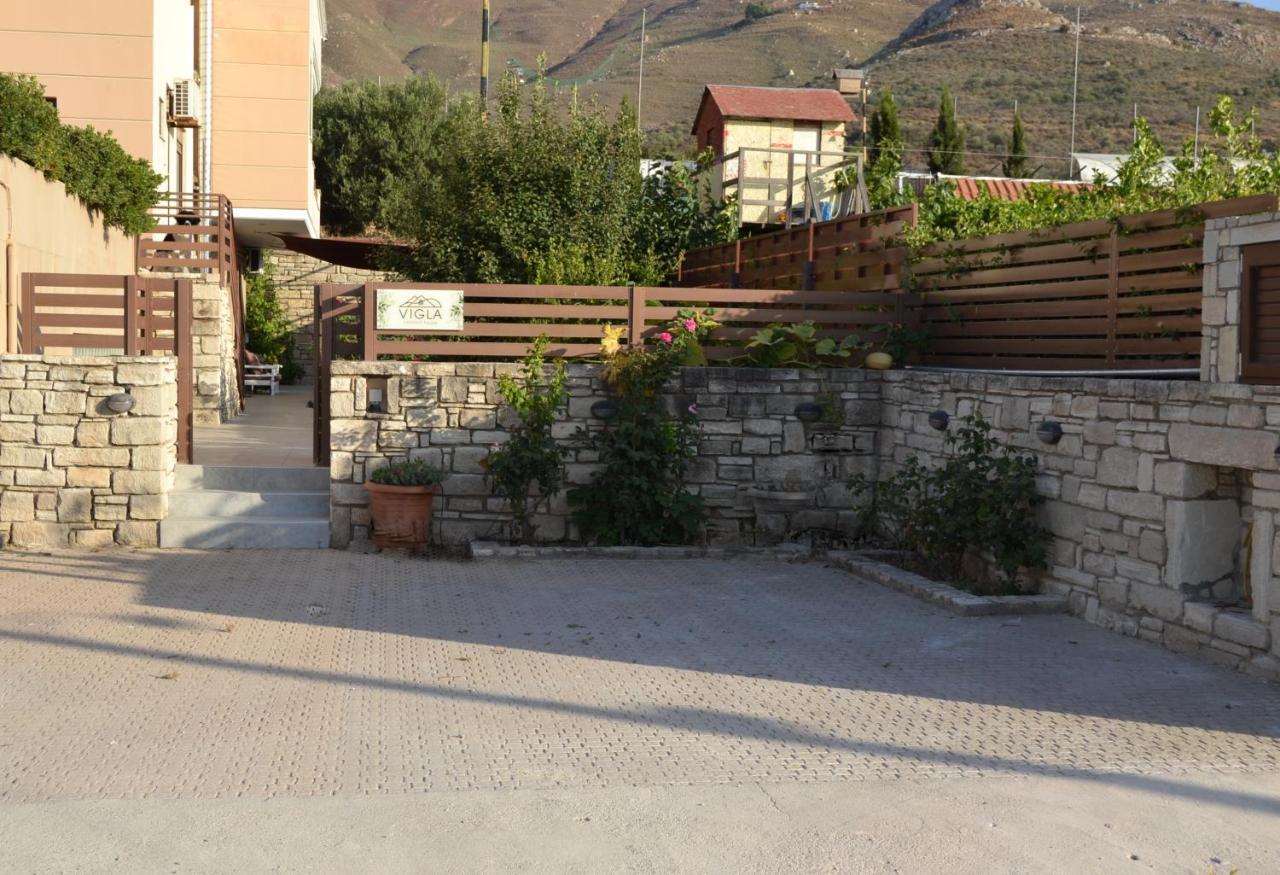 Pombia Vigla Comfort House מראה חיצוני תמונה